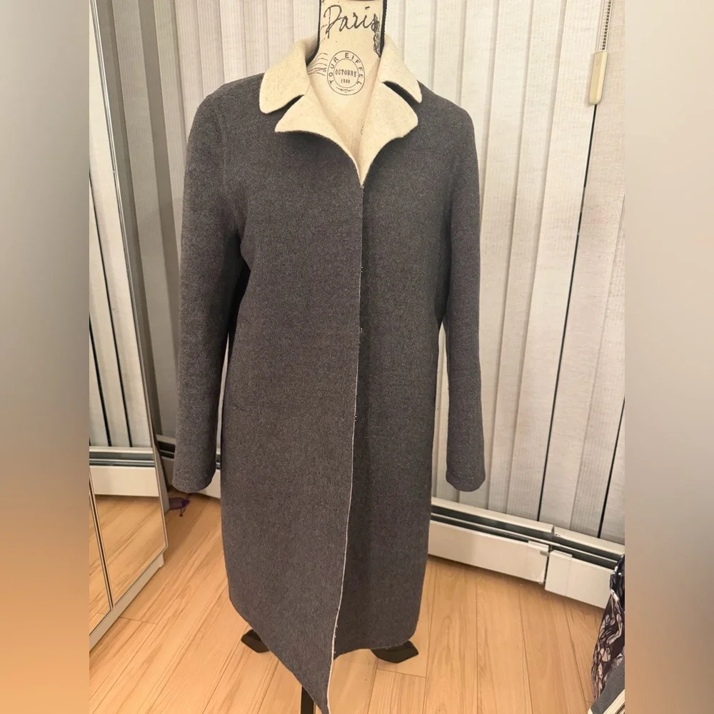 Banana Republic Wool Coat in Cream and Gray - Picture 4 of 13
